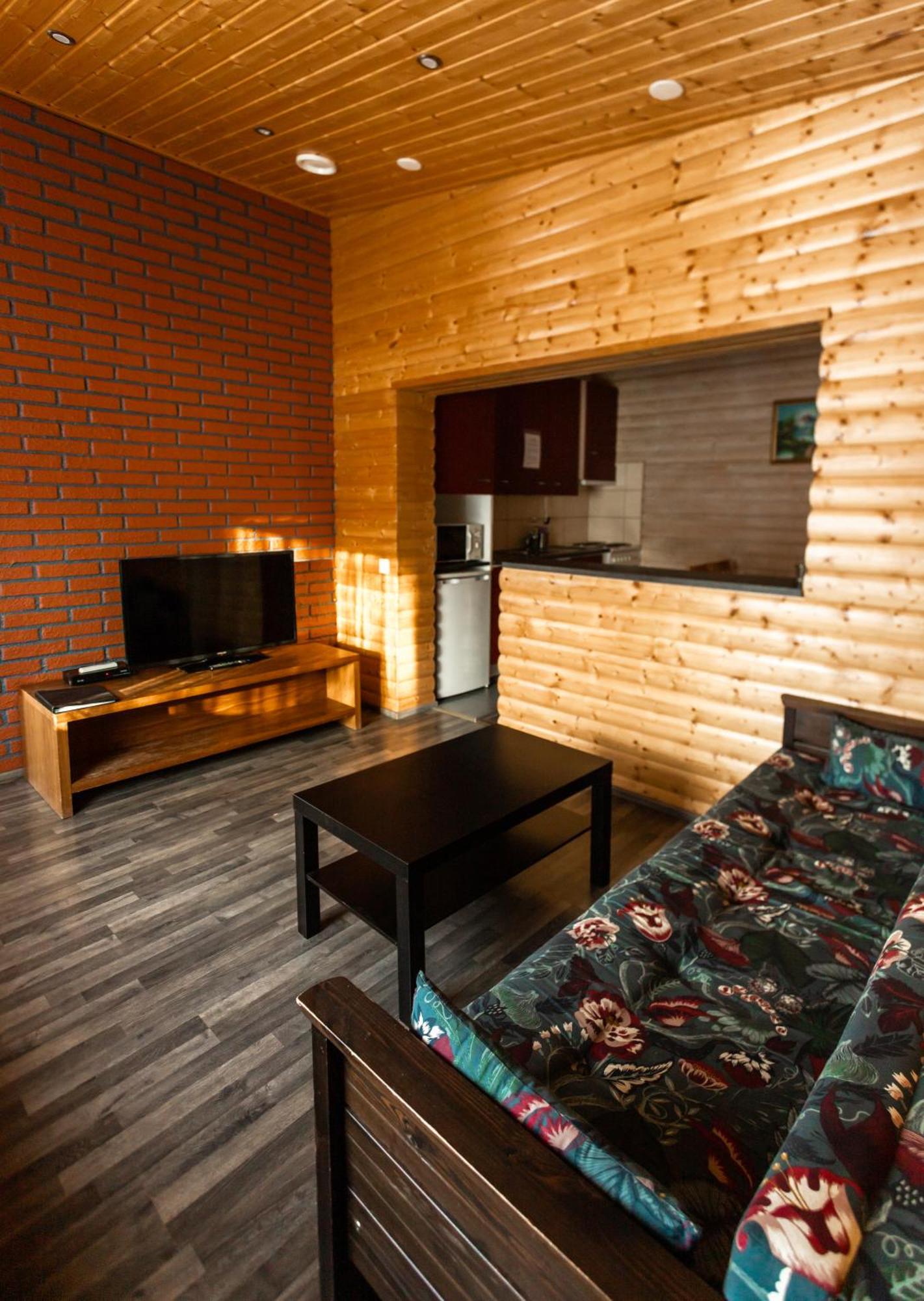 Motelli Rovaniemi Dış mekan fotoğraf